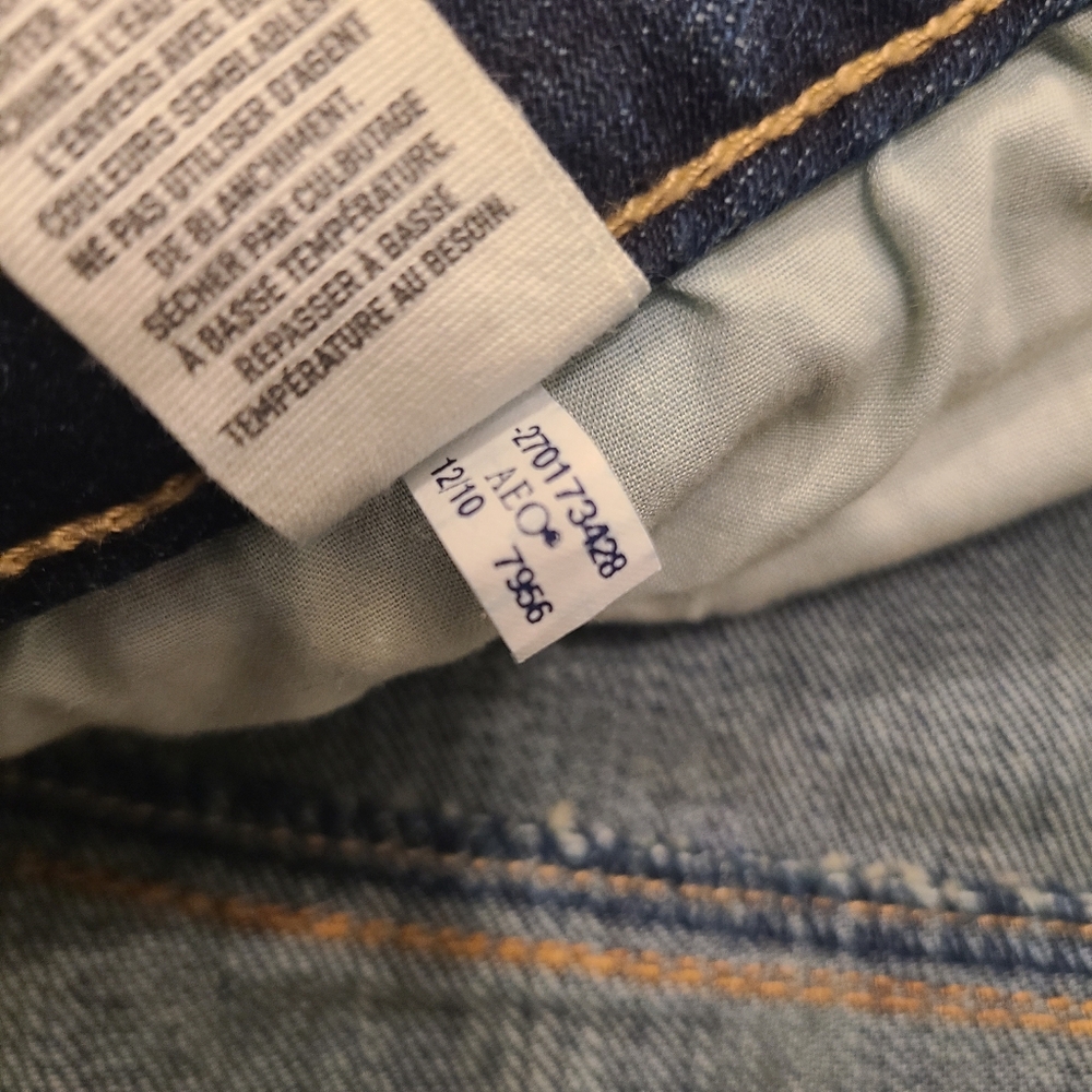 American Eagle Outfitters Favorite Boyfriend Jeans Womens 8 Blue Stretch Denim - Picture 8 of 12